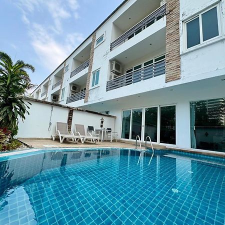Hidden Palm Pool Villas Pattaya Dış mekan fotoğraf