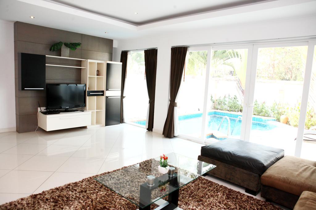 Hidden Palm Pool Villas Pattaya Dış mekan fotoğraf