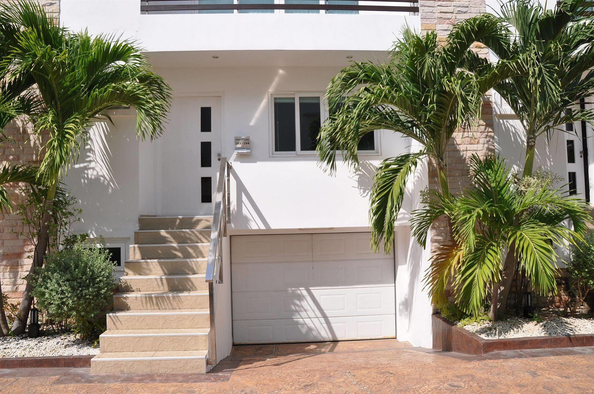 Hidden Palm Pool Villas Pattaya Dış mekan fotoğraf